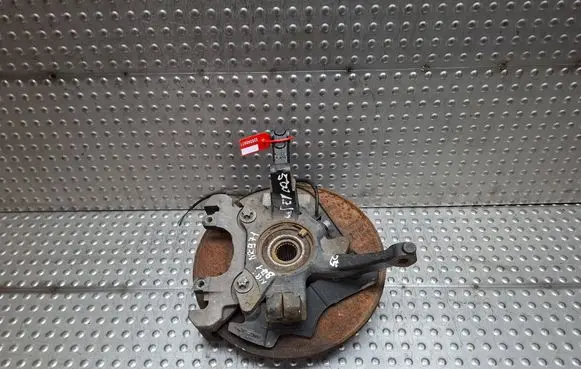 Front wheel hub spindle knuckle