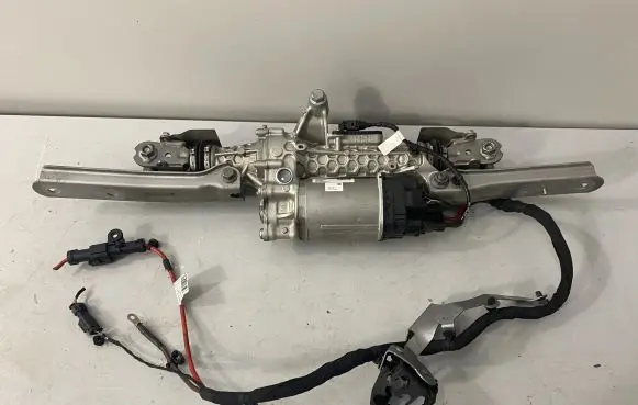 BMW X6 G06 Steering rack 6895076