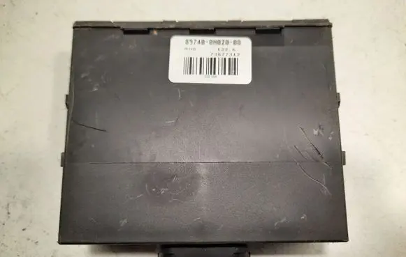 Toyota Aygo AB10 Door central lock control unit/module 73677312 897400H02000