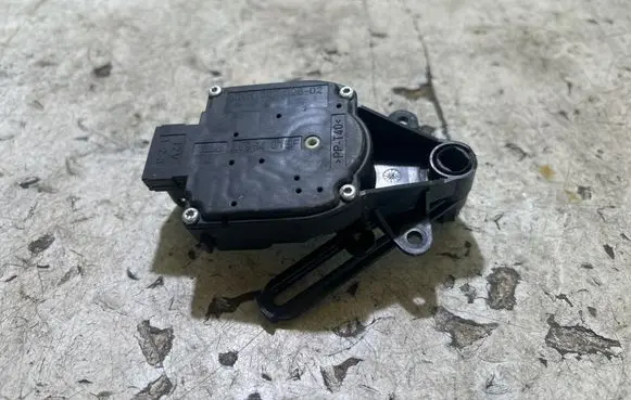 Mini One - Cooper R50 - 53 Air flap motor/actuator 6NN00762602 W964015F