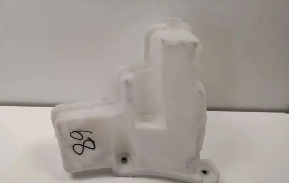 Audi A1 Windshield washer fluid reservoir/tank 2Q0955453G