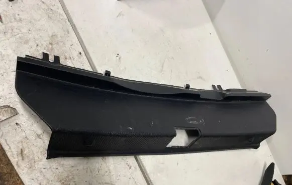 Mercedes-Benz C W204 Trunk/boot sill cover protection A2046900825