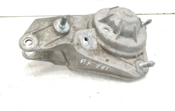 Audi A8 S8 D2 4D Front lower control arm/wishbone 4D0412391E