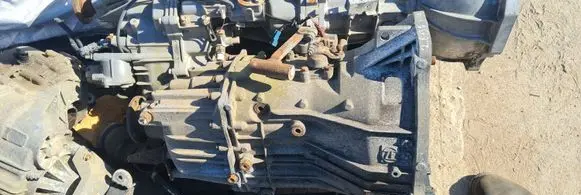 Manual 5 speed gearbox