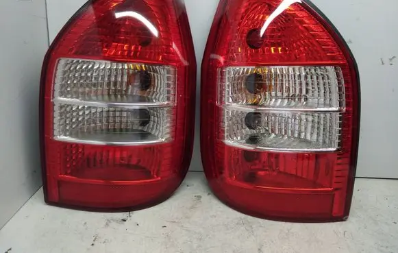 Opel Zafira A Rear/tail lights set 