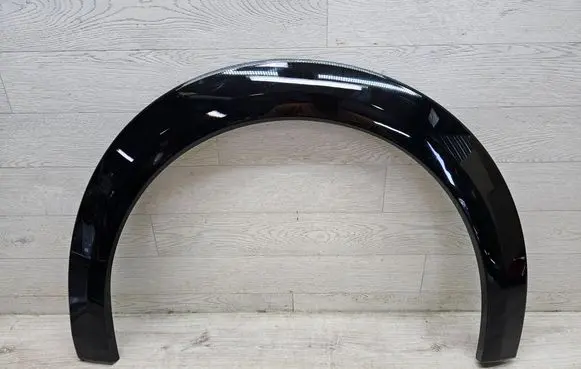 Peugeot 208 II Rear arch trim 9823300580