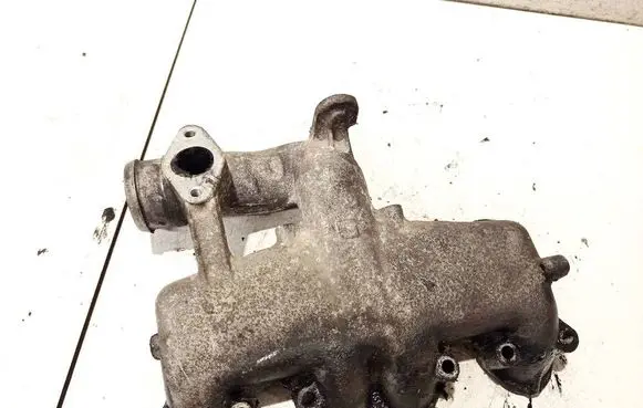 Audi A4 S4 B5 8D Intake manifold 028129713k