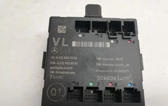 Mercedes-Benz E C207 W207 Door control unit/module 2129004402
