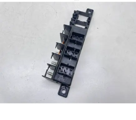 Audi A6 S6 C5 4B Fuse box set 8L0941822A 896083000