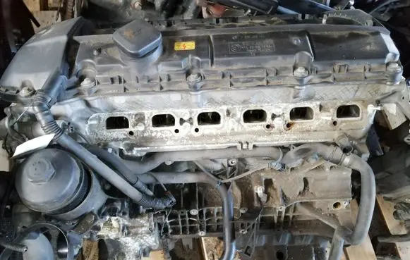 BMW 5 E39 Engine