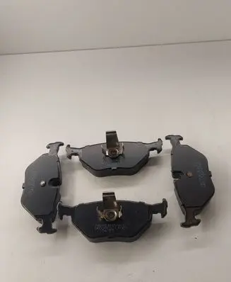 BMW 3 E46 Brake pads (rear) LP907