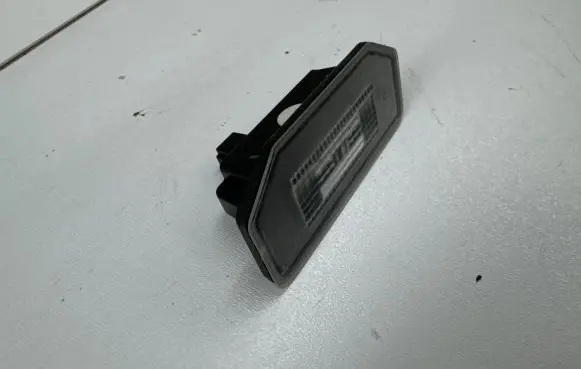 Tesla Model Y Number plate light 144973000B 9786002 GRK211199162740