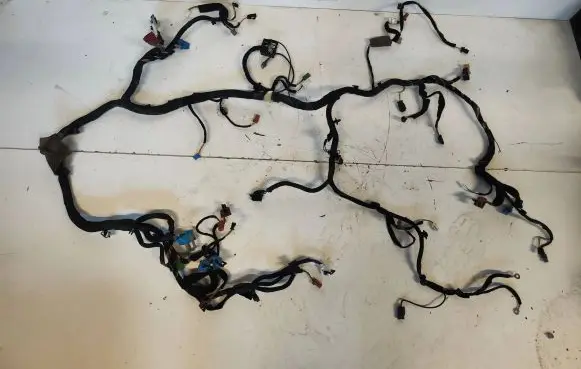 Peugeot 508 RXH Panel wiring 9801980980