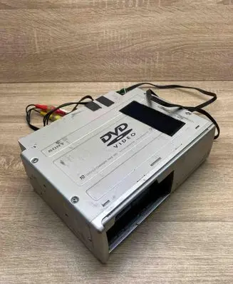 Audi A8 S8 D2 4D CD/DVD changer DVDCHANGERVIDEO DVX100