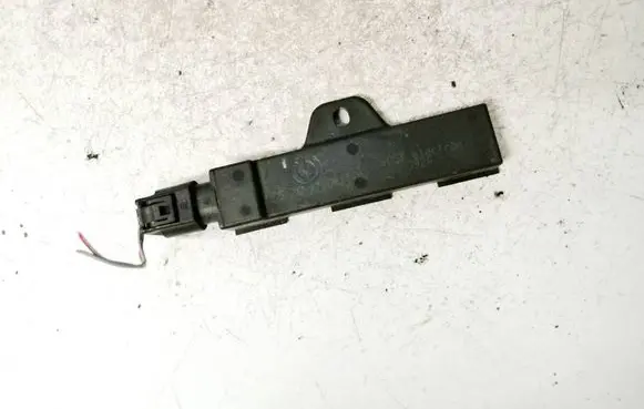 Antenna control unit