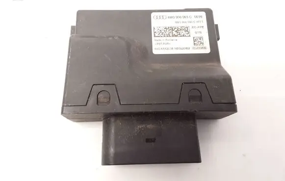 Audi A4 S4 B9 Fuel pump relay 8W0906093C 8W0906093