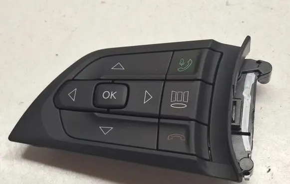 Jeep Grand Cherokee WL Steering wheel buttons/switches 68664063AA 68664063AB