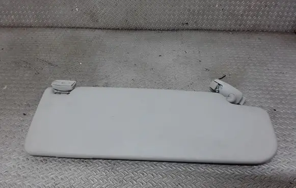 Skoda Octavia Mk2 (1Z) Sun visor