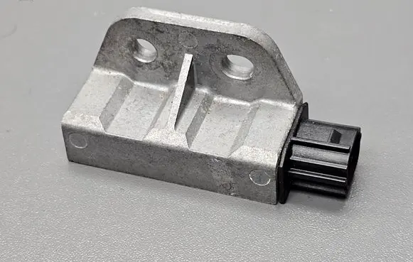 Nissan X-Trail T30 Airbag deployment crash/impact sensor 