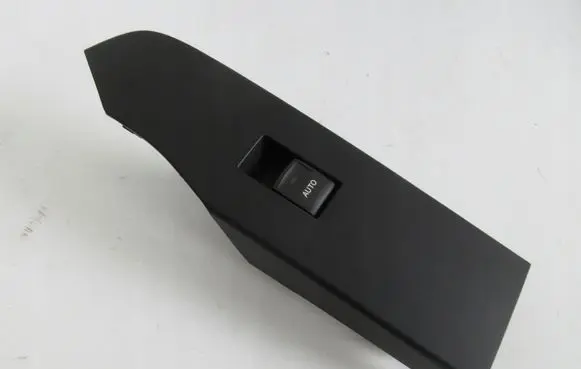 Toyota Auris E180 Electric window control switch