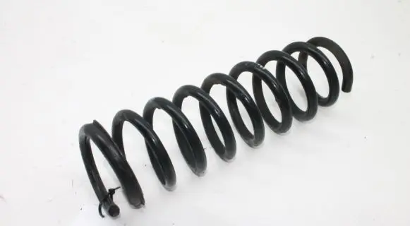 Hyundai i40 Rear coil spring