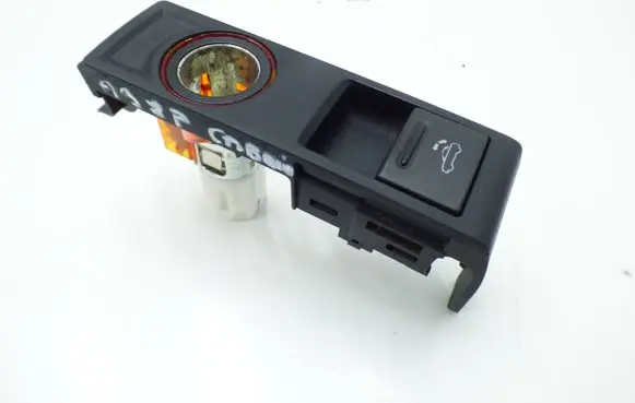 Audi A3 S3 8P Front seat light 8H0959727B 8J7962127 8J7959727