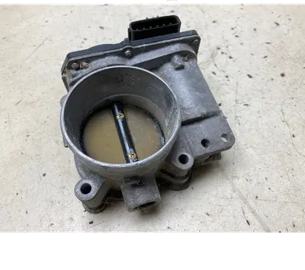 Volvo S80 Throttle valve 8677694 01377 040701