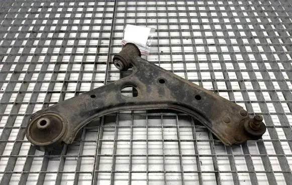 Opel Corsa E Front control arm