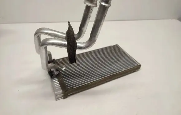 Chrysler Pacifica Heater blower radiator 16480617 MEX1C0 0611131126541