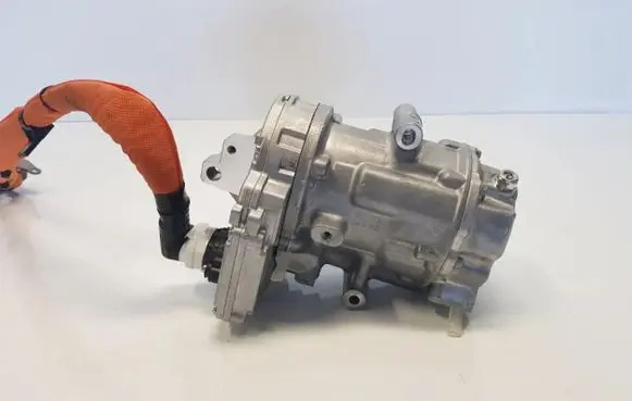 Renault Captur II Air conditioning (A/C) compressor (pump) 926008231R