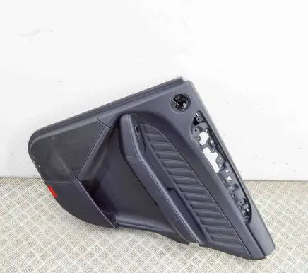 Mercedes-Benz GLE (W166 - C292) Coupe rear side trim panel A2927300600