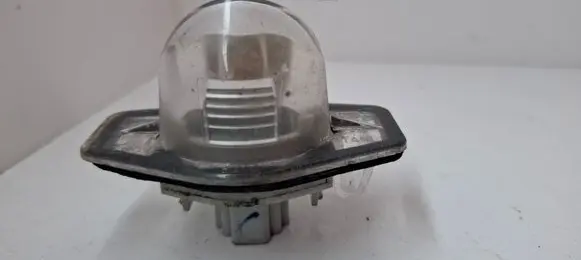 Honda CR-V Number plate light