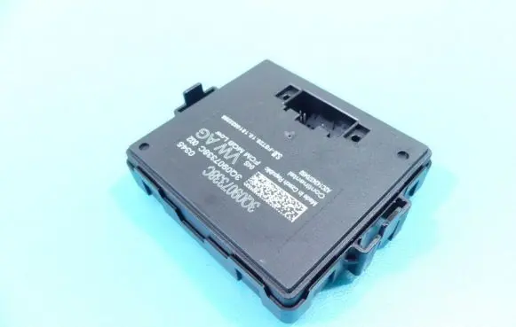 Skoda Octavia Mk3 (5E) Central body control module 3Q0907338C IMPRK1349806