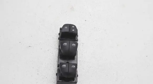 Nissan Qashqai Electric window control switch 25401HV02AV