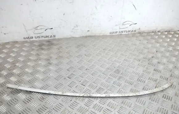 Ford Granada Rear side glass trim 