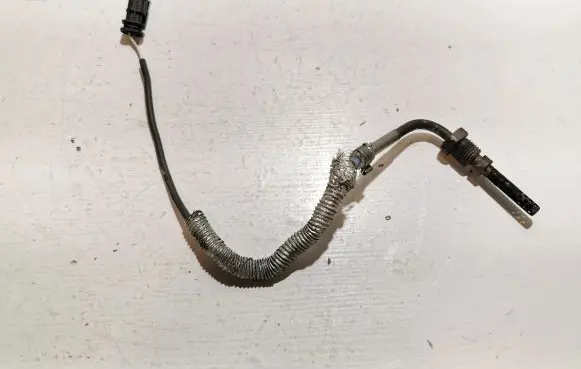 Exhaust gas temperature sensor