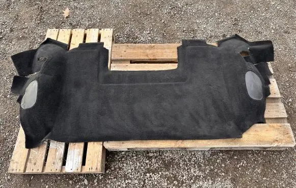 Chevrolet Corvette C5 Trunk/boot floor carpet liner 10433839