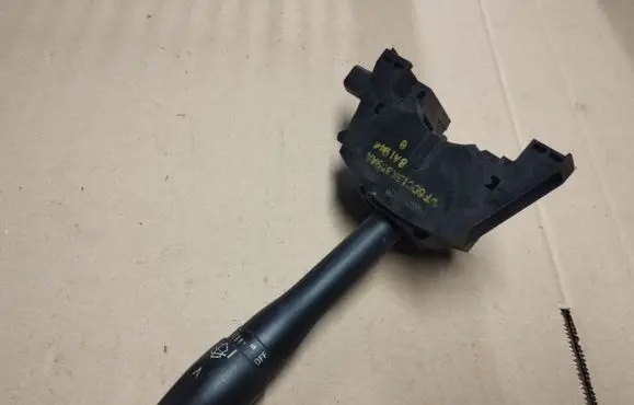 Ford Taurus Wiper control stalk VF6DC13K359AA
