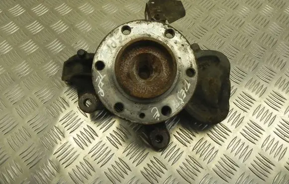Mercedes-Benz Sprinter W907 W910 Front wheel hub A9073320400
