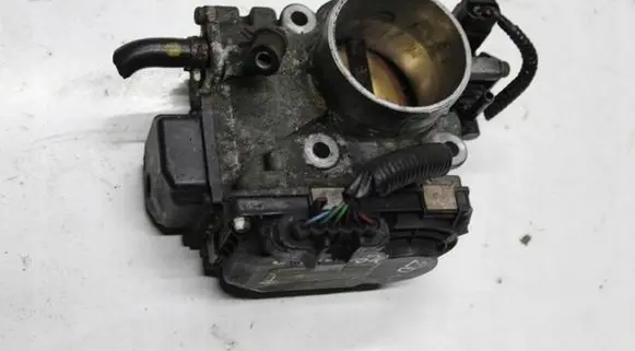 Honda Civic Throttle valve GMB4A
