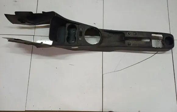 Skoda Fabia Mk2 (5J) Center console 5J0863241