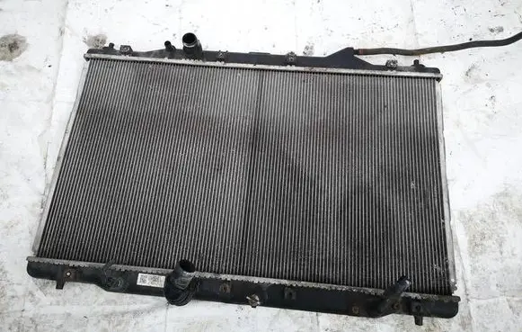 Honda CR-V Coolant radiator MF2220006180
