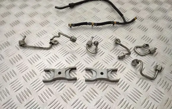Fuel Injector clamp holder