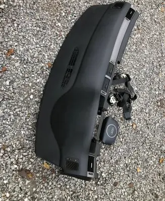 Audi A6 S6 C5 4B Dashboard