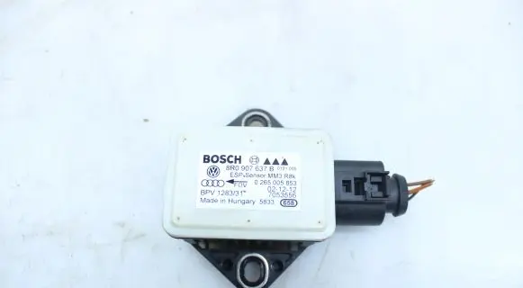 Audi A4 S4 B8 8K ESP acceleration yaw rate sensor 8R0907637B