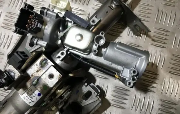 Suzuki SX4 Ignition lock contact 