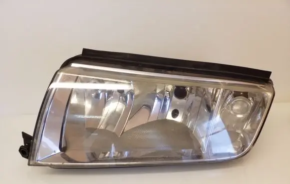 Skoda Fabia Mk1 (6Y) Headlight/headlamp 24636700
