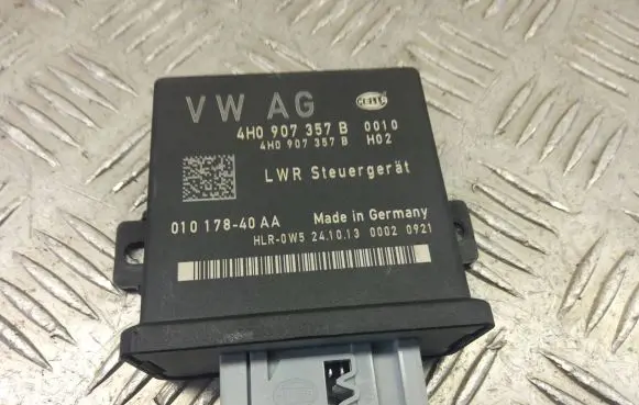 Audi A6 S6 C7 4G Light module LCM 4H0907357B 01017840AA