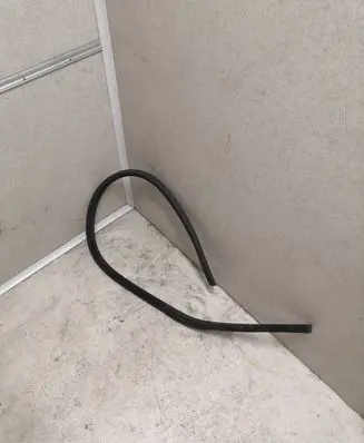 Mercedes-Benz S C217 Front door rubber seal A2176970000