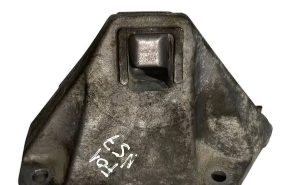 BMW 7 F01 F02 F03 F04 Engine mounting bracket 6777628 22116777628